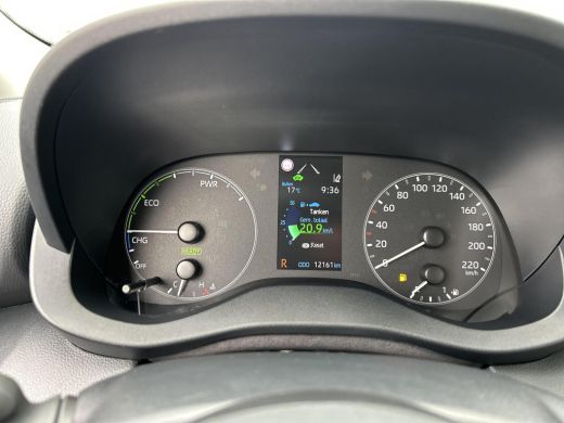 Toyota Yaris 1.5 Hybrid Active ActivLease financial lease