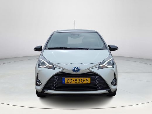 Toyota Yaris 1.5 Hybrid Y20 | Bi-Tone | Automaat | Navigatie | Rijklaarprijs incl. garantie | ActivLease financial lease