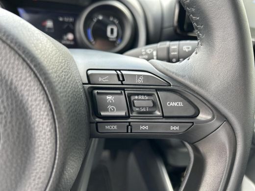 Toyota Yaris 1.5 VVT-i Dynamic ActivLease financial lease