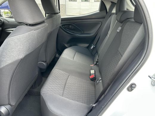 Toyota Yaris 1.5 VVT-i Dynamic ActivLease financial lease