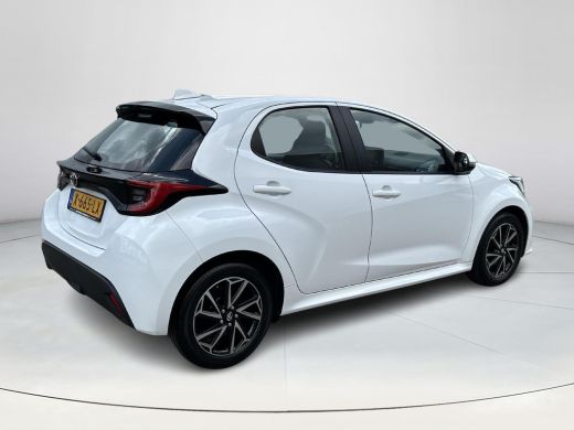 Toyota Yaris 1.5 VVT-i Dynamic ActivLease financial lease
