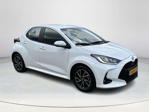 Toyota Yaris 1.5 VVT-i Dynamic ActivLease financial lease