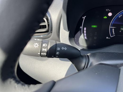 Toyota Yaris Cross 1.5 Hybrid 115 Active Private lease vanaf €385,- p.m.! ActivLease financial lease
