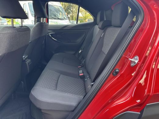 Toyota Yaris Cross 1.5 Hybrid 130pk First Edition Comfort Pack | 06-10141018 Voor meer informatie ActivLease financial lease