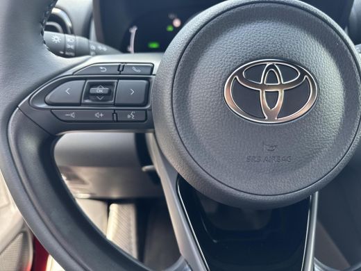 Toyota Yaris Cross 1.5 Hybrid 130pk First Edition Comfort Pack | 06-10141018 Voor meer informatie ActivLease financial lease
