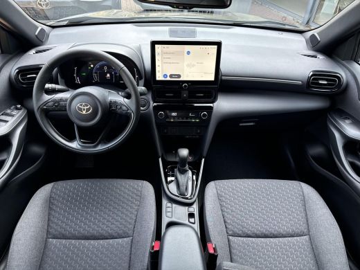 Toyota Yaris Cross 1.5 Hybrid 130pk First Edition Comfort Pack 06-10141018 Voor meer informatie ActivLease financial lease