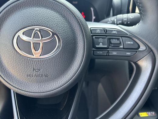 Toyota Yaris Cross 1.5 Hybrid 130pk First Edition Comfort Pack 06-10141018 Voor meer informatie ActivLease financial lease