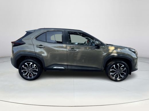 Toyota Yaris Cross 1.5 Hybrid 130pk First Edition Comfort Pack 06-10141018 Voor meer informatie ActivLease financial lease