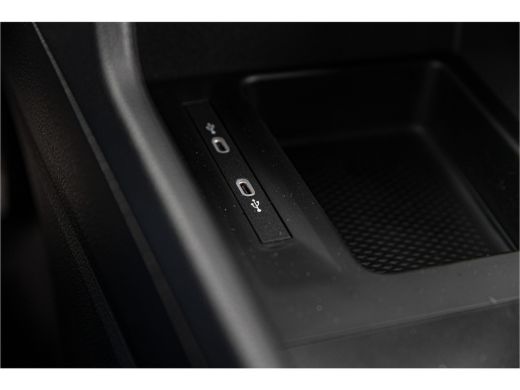 Volkswagen Caddy Cargo Comfort | Digitaal Dashboard | Apple Carplay / Android Auto |  Trekhaak | Parkeersensoren | DAB+ ... ActivLease financial lease