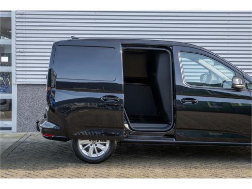 Volkswagen Caddy Cargo Style | Automaat | Digitaal Dashboard | Navigatie | Apple Carplay/Android Auto | Trekhaak | Camer... ActivLease financial lease
