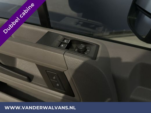 Volkswagen Crafter 2.0 TDI 140 pk Pick up Open laadbak Dubbele Cabine Euro6 Airco | 7-Zits | Navigatie | 2800kg Trek... ActivLease financial lease