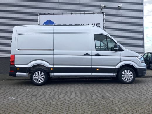 Volkswagen Crafter Volkswagen 2024 | 140 PK | Automaat | Geveerde bestuurdersstoel | Navigatie | Camera | Full LED ActivLease financial lease