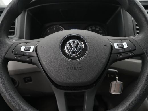 Volkswagen Crafter 30 2.0 TDI 140pk DSG L3H3 Highline Navi via App Camera Trekhaak Voorruitverwarming ActivLease financial lease