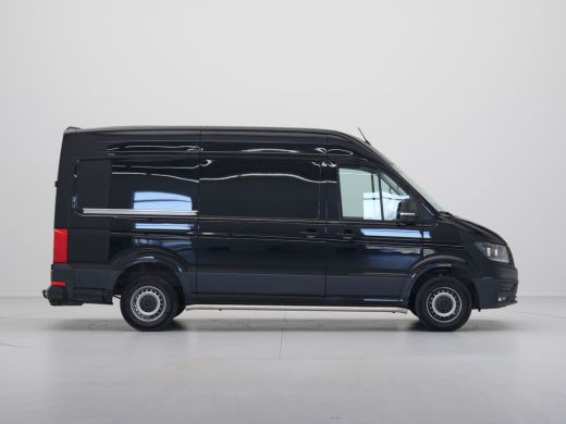 Volkswagen Crafter 30 2.0 TDI 140pk DSG L3H3 Highline Navi via App Camera Trekhaak Voorruitverwarming ActivLease financial lease