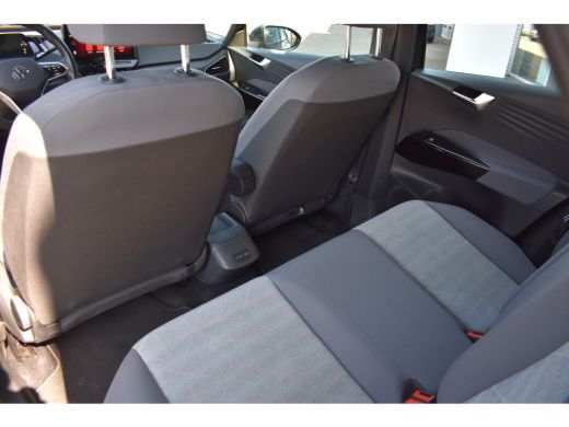 Volkswagen ID.3 Pro 58 kWh 204PK | CAMERA | NAVIGATIE | STOEL + STUURVERW. | 18 INCH ActivLease financial lease