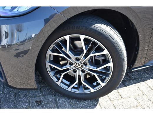Volkswagen ID.3 Pro 58 kWh 204PK | CAMERA | NAVIGATIE | STOEL + STUURVERW. | 18 INCH ActivLease financial lease