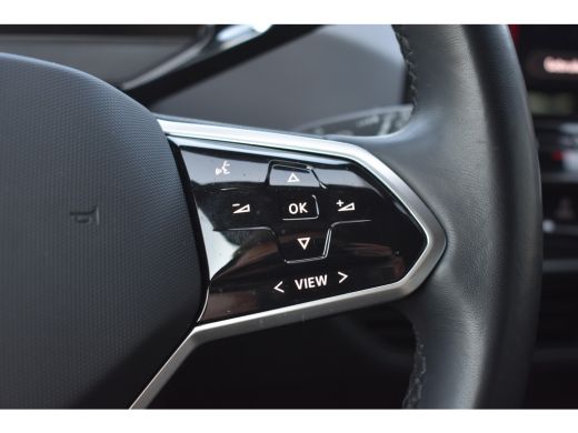 Volkswagen ID.3 Pro 58 kWh 204PK | CAMERA | NAVIGATIE | STOEL + STUURVERW. | 18 INCH ActivLease financial lease