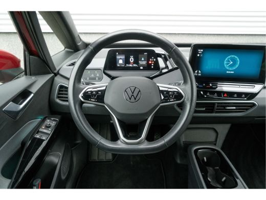 Volkswagen ID.3 Volkswagen Pure 45 kWh | Comfortpakket Plus| 18 inch | snelladen ActivLease financial lease