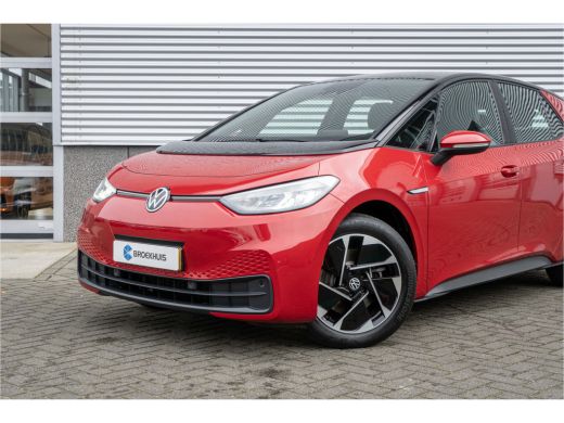 Volkswagen ID.3 Volkswagen Pure 45 kWh | Comfortpakket Plus| 18 inch | snelladen ActivLease financial lease