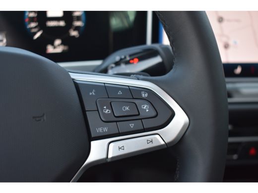 Volkswagen Passat Variant 1.5 eHybrid PHEV 204PK Elegance Business | PANORAMADAK | TREKHAAK ActivLease financial lease