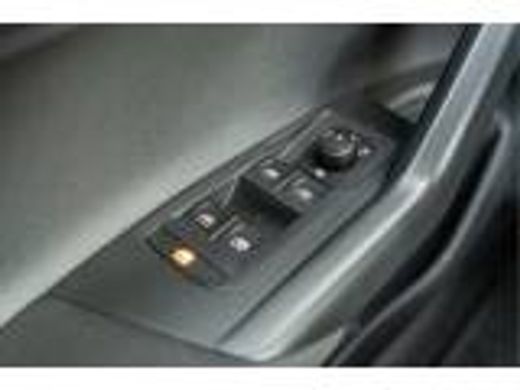 Volkswagen Polo 1.0 TSI DSG Life | App Connect | Parkeersensoren| 15 inch| ActivLease financial lease