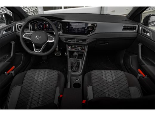 Volkswagen Polo 1.0 TSI R-Line Edition | Panoramadak | 17 inch LMV | Camera | Navi | Adapt. Cruise | ActivLease financial lease