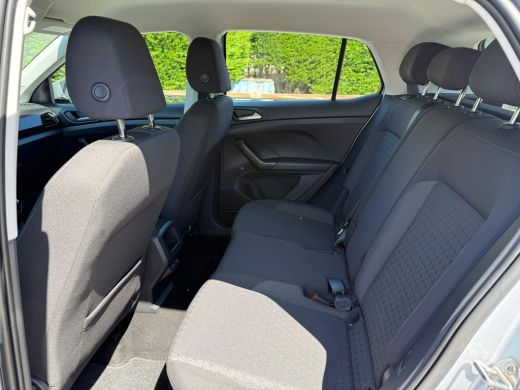 Volkswagen T-Cross 1.0 95PK TSI Life | ACC | Apple Carplay | Airco ActivLease financial lease