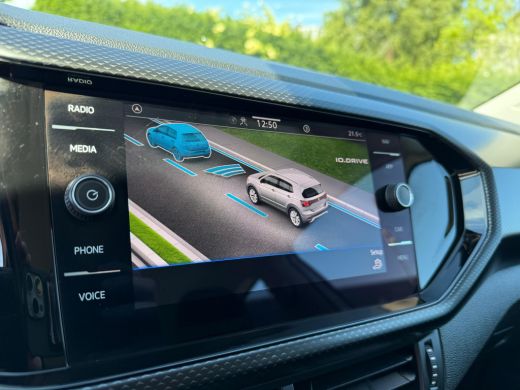 Volkswagen T-Cross 1.0 95PK TSI Life | ACC | Apple Carplay | Airco ActivLease financial lease