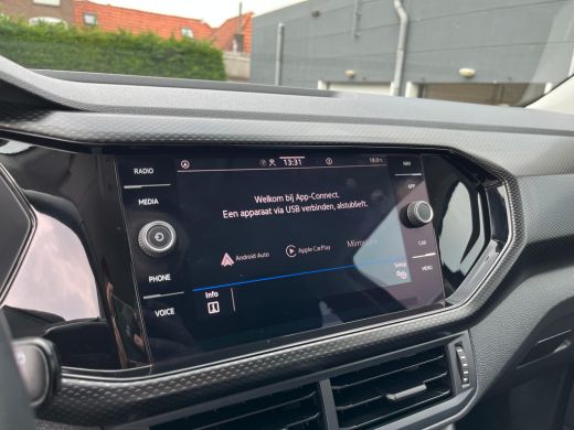 Volkswagen T-Cross 1.0 96PK TSI Life | ACC | Airco | Apple Carplay | Cruise Control | ActivLease financial lease
