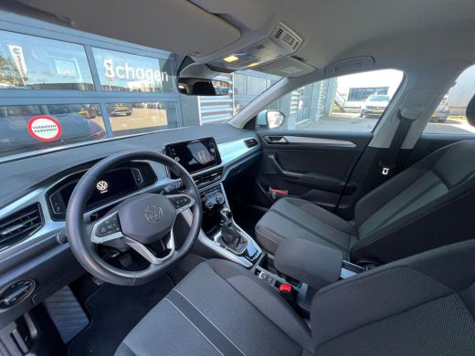 Volkswagen T-Roc 1.0 TSI Life 75 Edition | Achteruitrijcamera | Apple Carplay/Android Auto|telefoonintegratie prem... ActivLease financial lease