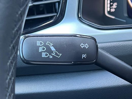 Volkswagen T-Roc 1.0 TSI Life 75 Edition | Achteruitrijcamera | Apple Carplay/Android Auto|telefoonintegratie prem... ActivLease financial lease