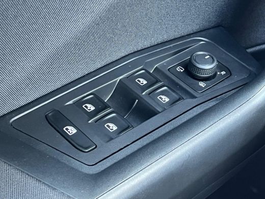 Volkswagen T-Roc 1.0 TSI Life 75 Edition | Achteruitrijcamera | Apple Carplay/Android Auto|telefoonintegratie prem... ActivLease financial lease
