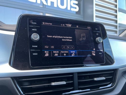 Volkswagen T-Roc 1.0 TSI Life 75 Edition | Achteruitrijcamera | Apple Carplay/Android Auto|telefoonintegratie prem... ActivLease financial lease