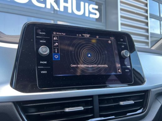 Volkswagen T-Roc 1.0 TSI Life 75 Edition | Achteruitrijcamera | Apple Carplay/Android Auto|telefoonintegratie prem... ActivLease financial lease