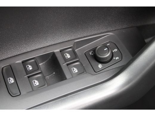 Volkswagen Taigo Volkswagen Life Edition | 'App-Connect' smartphone integratie | 'We Connect Plus' (abonnement 12 ... ActivLease financial lease