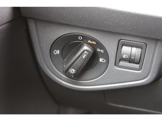 Volkswagen Taigo Volkswagen Life Edition | 'App-Connect' smartphone integratie | 'We Connect Plus' (abonnement 12 ... ActivLease financial lease