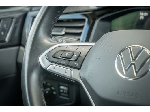 Volkswagen Taigo 1.0 TSI Life | 4seizoenenbanden| Climatronic | Parkeersensoren | ActivLease financial lease