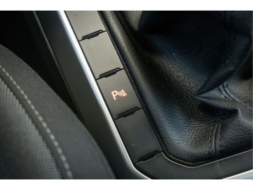 Volkswagen Taigo 1.0 TSI Life | 4seizoenenbanden| Climatronic | Parkeersensoren | ActivLease financial lease