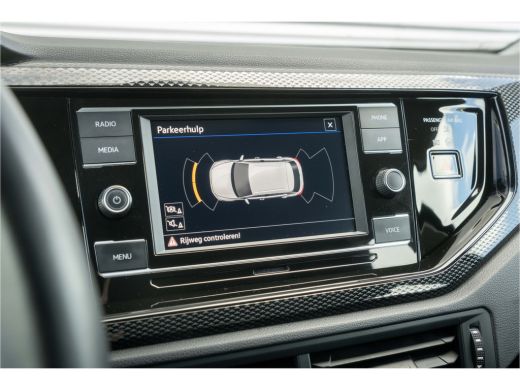 Volkswagen Taigo 1.0 TSI Life | 4seizoenenbanden| Climatronic | Parkeersensoren | ActivLease financial lease