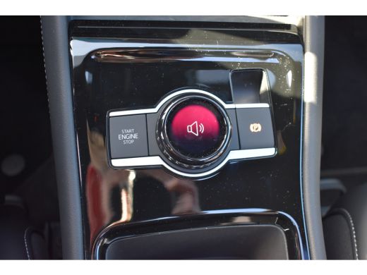 Volkswagen Tayron 1.5 eTSI R-Line Edition | Electronic climate controle | Elektrisch bedienbare achterklep | Elektr... ActivLease financial lease