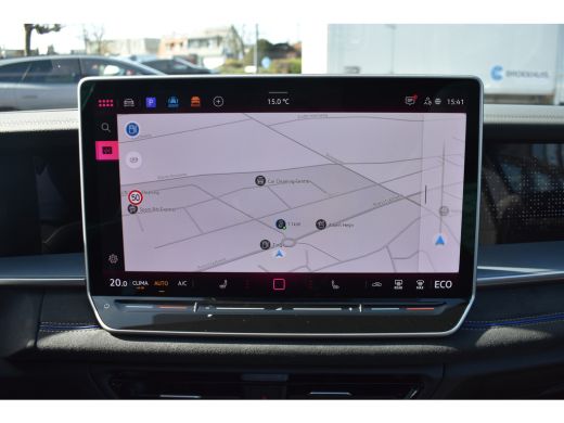 Volkswagen Tayron 1.5 eTSI R-Line Edition | Electronic climate controle | Elektrisch bedienbare achterklep | Elektr... ActivLease financial lease