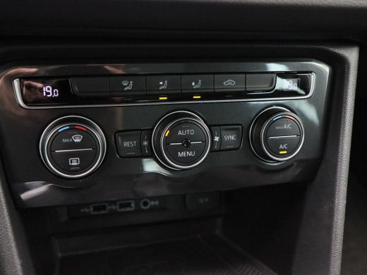 Volkswagen Tiguan 1.4 TSi 150 Pk Automaat 4Motion Highline | Full LED | Navigatie | Adaptive Cruise | 19 Inch | Pri... ActivLease financial lease