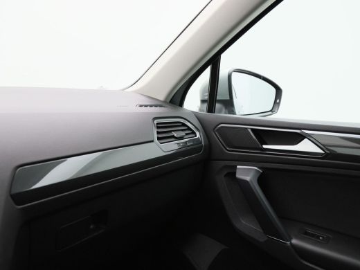 Volkswagen Tiguan 1.4 TSi 150 Pk Automaat 4Motion Highline | Full LED | Navigatie | Adaptive Cruise | 19 Inch | Pri... ActivLease financial lease
