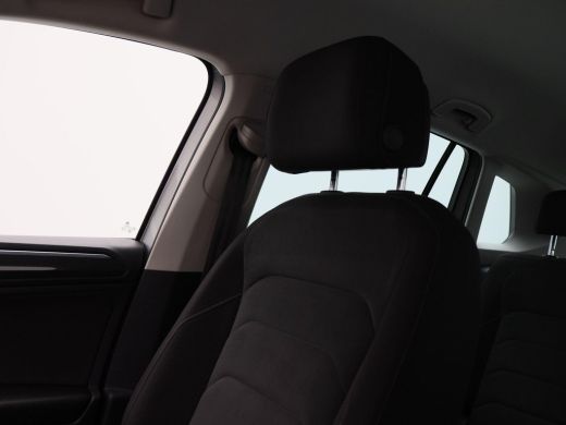 Volkswagen Tiguan 1.4 TSi 150 Pk Automaat 4Motion Highline | Full LED | Navigatie | Adaptive Cruise | 19 Inch | Pri... ActivLease financial lease