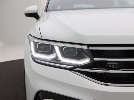Volkswagen Tiguan 1.4 TSi 245 Pk eHybrid Automaat R-Line Business+ | Adaptive Cruise | Achteruitrijcamera | CarPlay... ActivLease financial lease