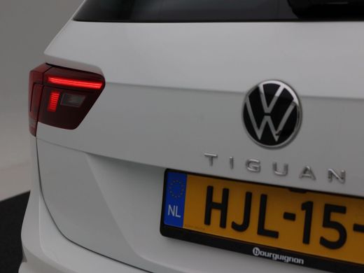 Volkswagen Tiguan 1.4 TSi 245 Pk eHybrid Automaat R-Line Business+ | Adaptive Cruise | Achteruitrijcamera | CarPlay... ActivLease financial lease