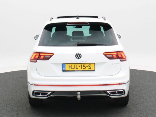 Volkswagen Tiguan 1.4 TSi 245 Pk eHybrid Automaat R-Line Business+ | Adaptive Cruise | Achteruitrijcamera | CarPlay... ActivLease financial lease