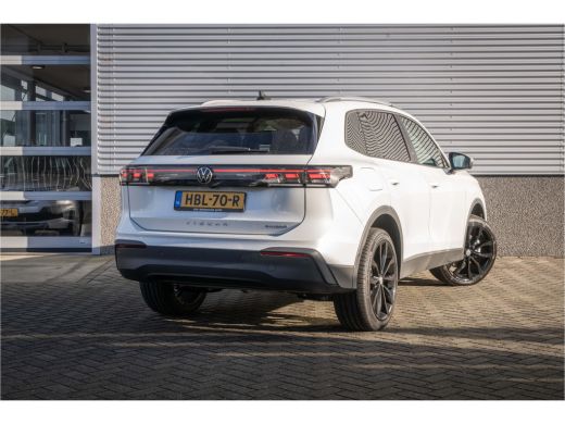 Volkswagen Tiguan Volkswagen 1.5 eHybrid 204PK PHEV Life Edition | Pan-dak | Assistant | Design| Comfort | Trekhaak | ActivLease financial lease