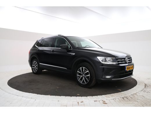Volkswagen Tiguan Allspace 1.5 TSI Comfortline Business 7pers. Trekhaak, Leer, 360 Camera, Panoramadak, Stoelverwarming, Mem... ActivLease financial lease