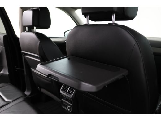 Volkswagen Tiguan Allspace 1.5 TSI Comfortline Business 7pers. Trekhaak, Leer, 360 Camera, Panoramadak, Stoelverwarming, Mem... ActivLease financial lease